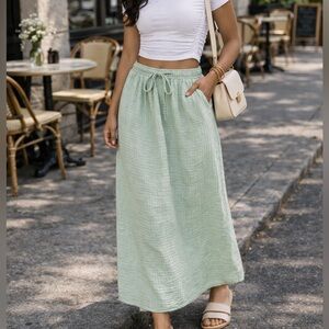 Universal Thread Light Green Cotton Skirt